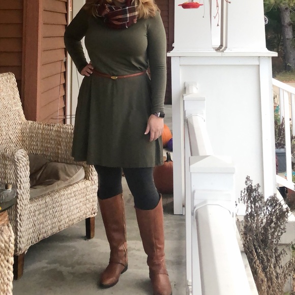 wool& Rowena stretch dress, large - Picture 4 of 4